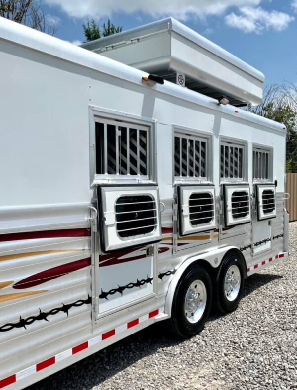 2005 Bloomer 4h Lq/Side Reverse Load/Full Rear Tack - Image 41