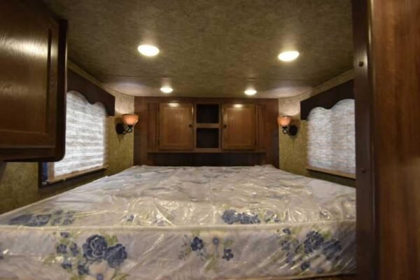2018 Lakota Charger LQ Stock Trailer with 9' Short Wall - Image 27