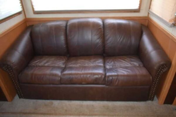 2005 Sundowner Sunlite  6LQ Horse Trailer with 11' Short Wall 725 Grand Sierra 8612GLQ MidTack - Image 36