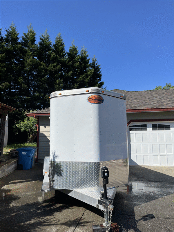 2013 Sundowner Trailers Sportman 3 Horse Triler - Image 9