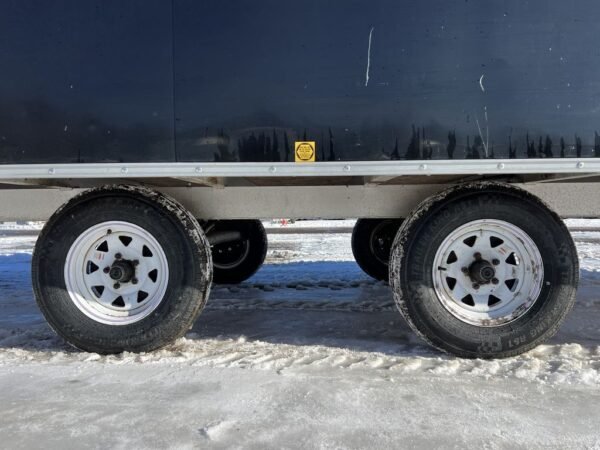 2008 sno pro 101×20 aluminum 4 place w/interior spare mount, mats & guides