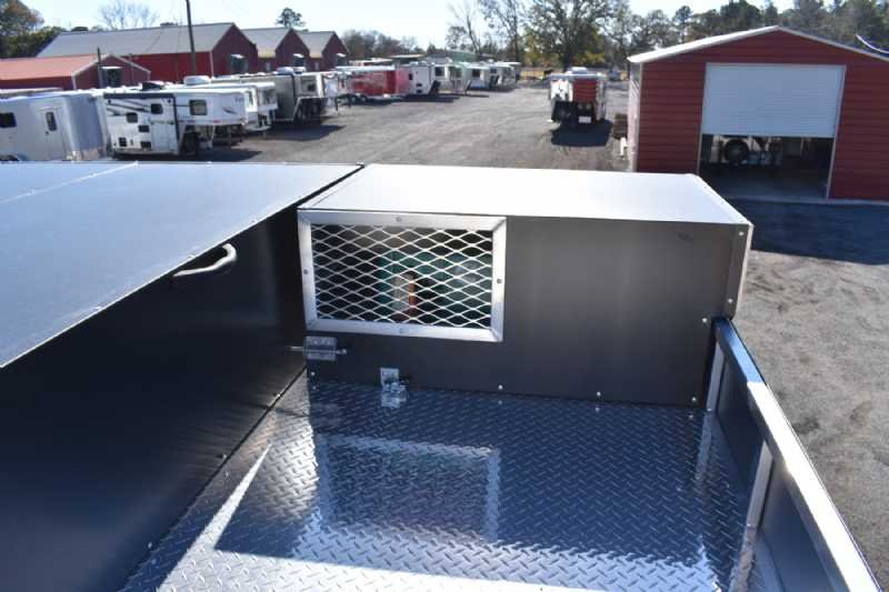 2021 lakota bighorn 8418glqug 4 horse trailer with 18' short wall