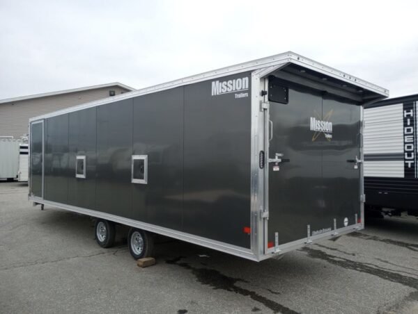 2024 mission trailers 101×24 aluminum 4/5 place drive in/out deckover w/galvanized pkg, canopy