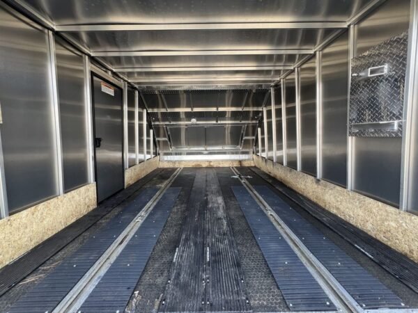 2021 mission trailers 101×12 aluminum 2 place crossover/hybrid w/blackout pkg