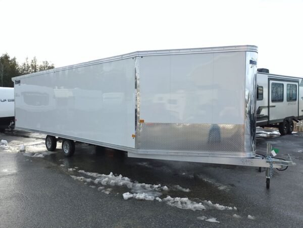 2024 mission trailers 101×24 aluminum 4/5 place drive in/out deckover w/galvanized pkg, canopy
