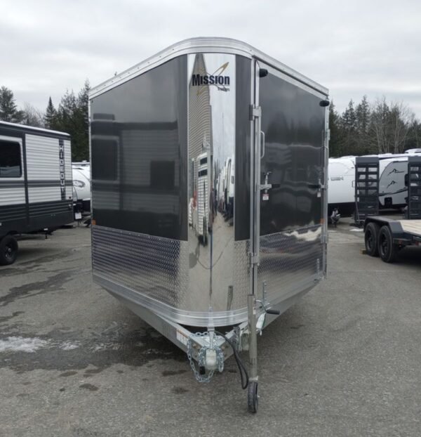 2024 mission trailers 101×24 aluminum 4/5 place drive in/out deckover w/galvanized pkg, canopy