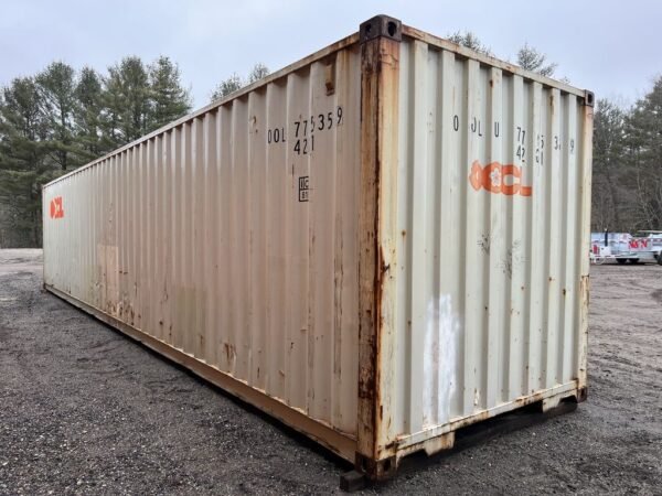 40f storage container standard height wind and water tight used