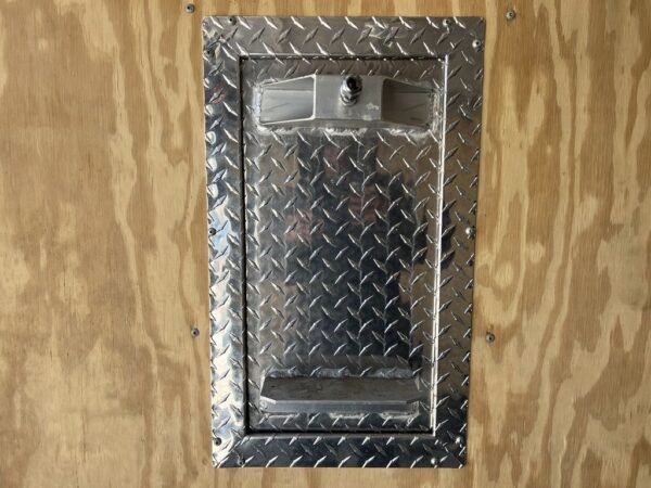 2008 sno pro 101×20 aluminum 4 place w/interior spare mount, mats & guides