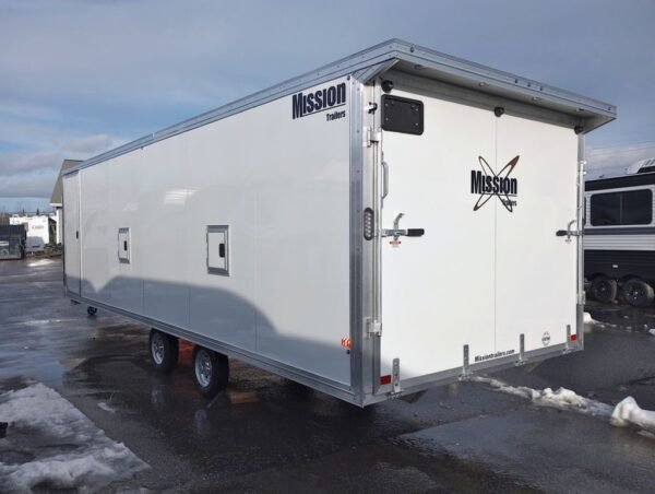 2024 mission trailers 101×24 aluminum 4/5 place drive in/out deckover w/galvanized pkg, canopy