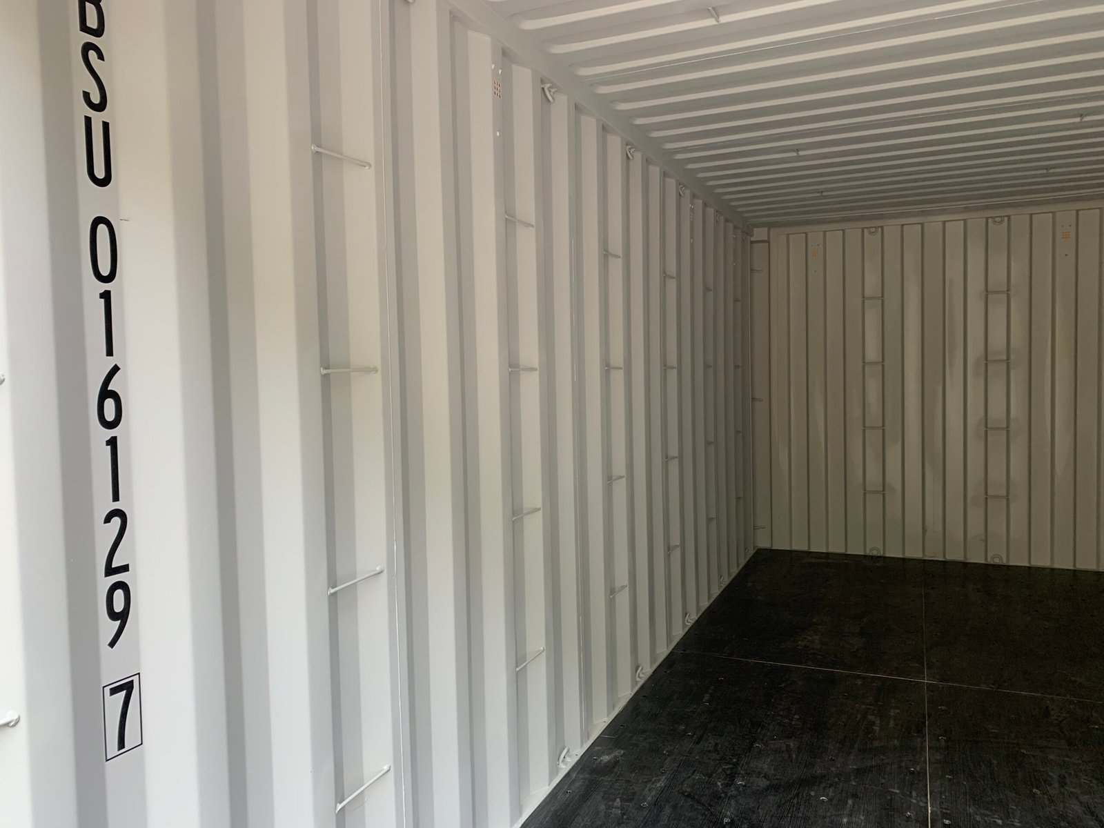 used 20ft shipping container