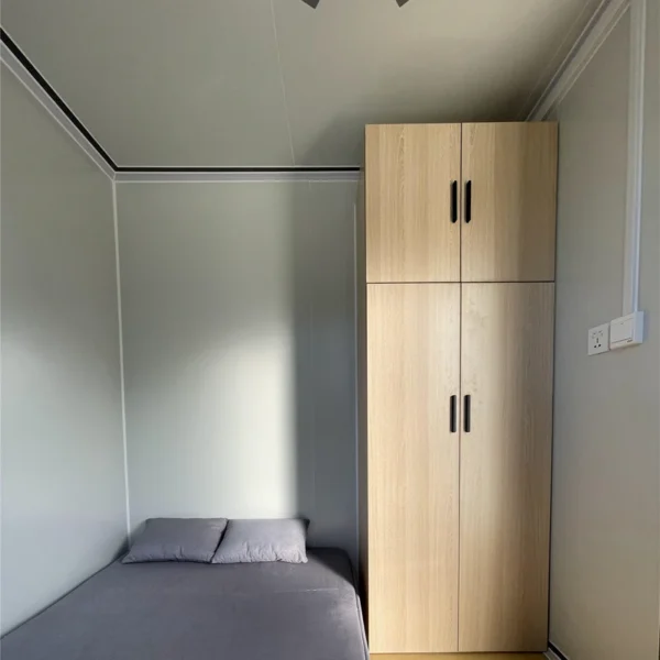 modern portable office 7ft x 20ft with bedroom